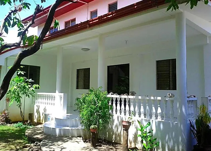 Luzmin Bh - White House