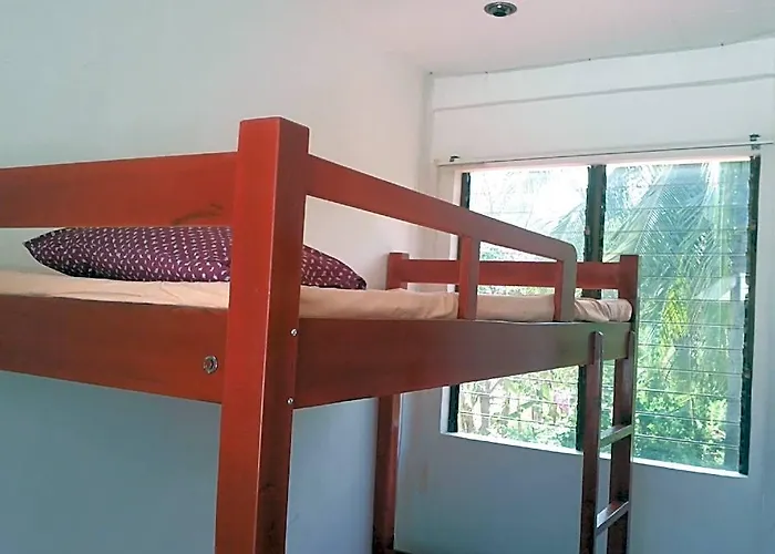 Hotel Luzmin Bh - White House