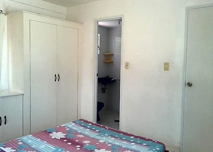 Hotel Luzmin Bh - White House