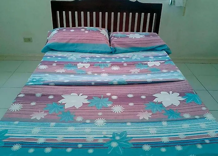 Luzmin Bh - White House Oslob